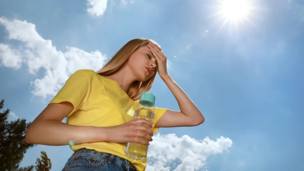Dehydration Signs & Symptoms and When You Should Go to the ER