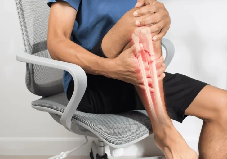 Broken-Bone-vs-Fracture-When-to-Seek-Emergency-Care