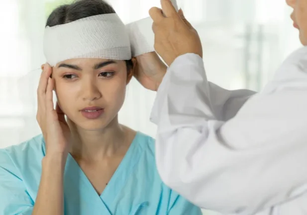 When Should You Go to the ER After a Head Bump or Head Injury?